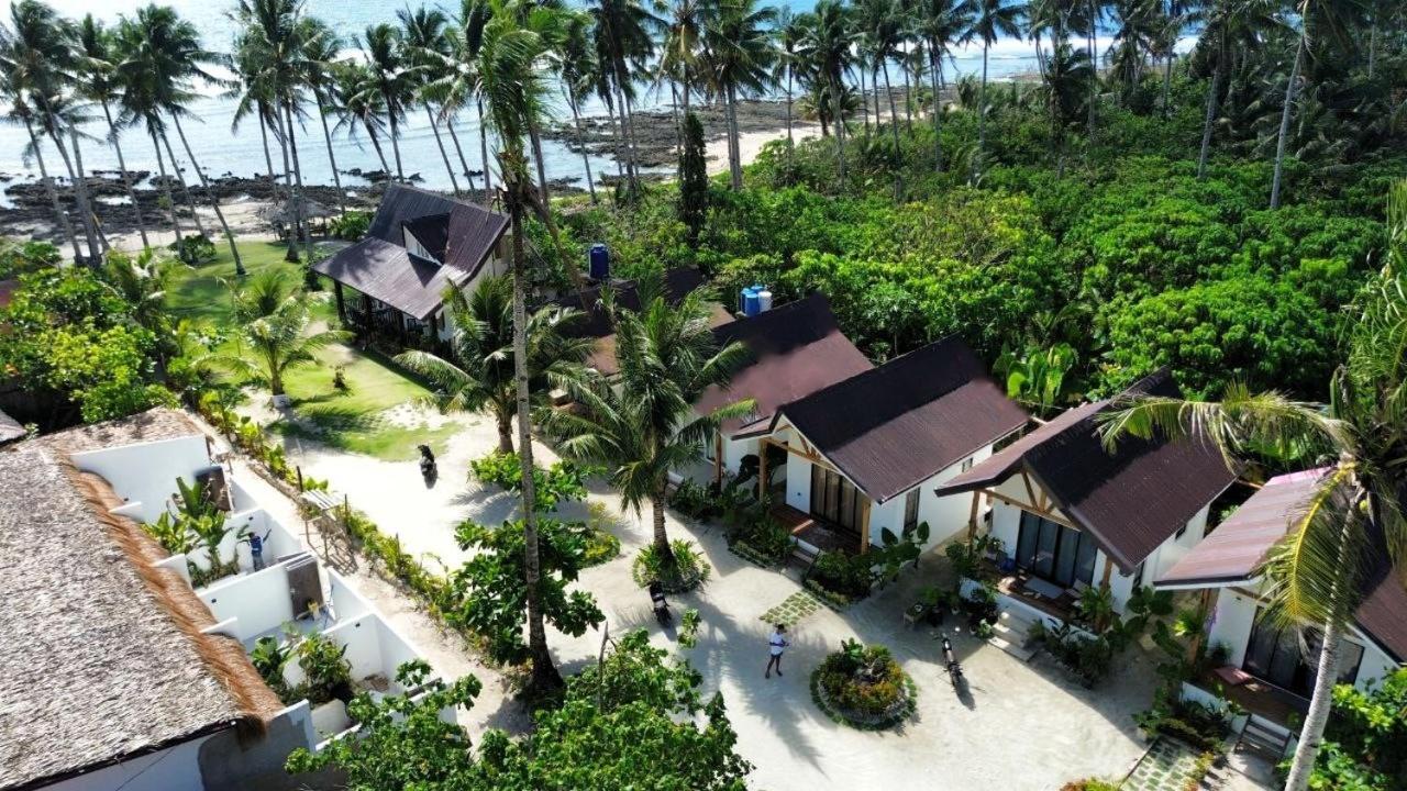 Helmina'S Villas General Luna  Exteriér fotografie